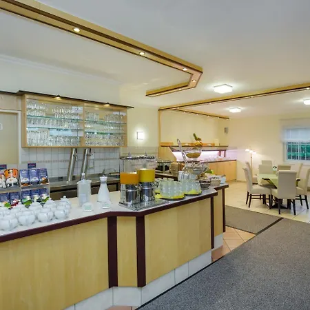 Hotel Montana Limburg 3*