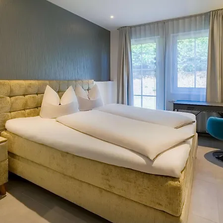 Hotel Montana Limburg 3*
