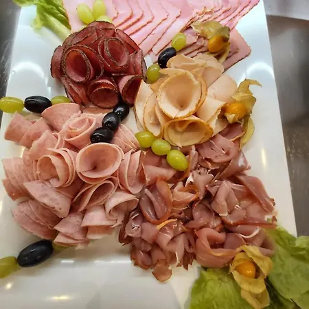 Montana Limburg 호텔 3*