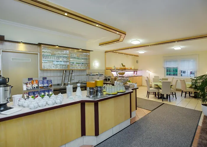 Hotel Montana Limburg 3*