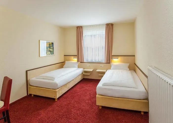 Hotel Montana Limburg 3*